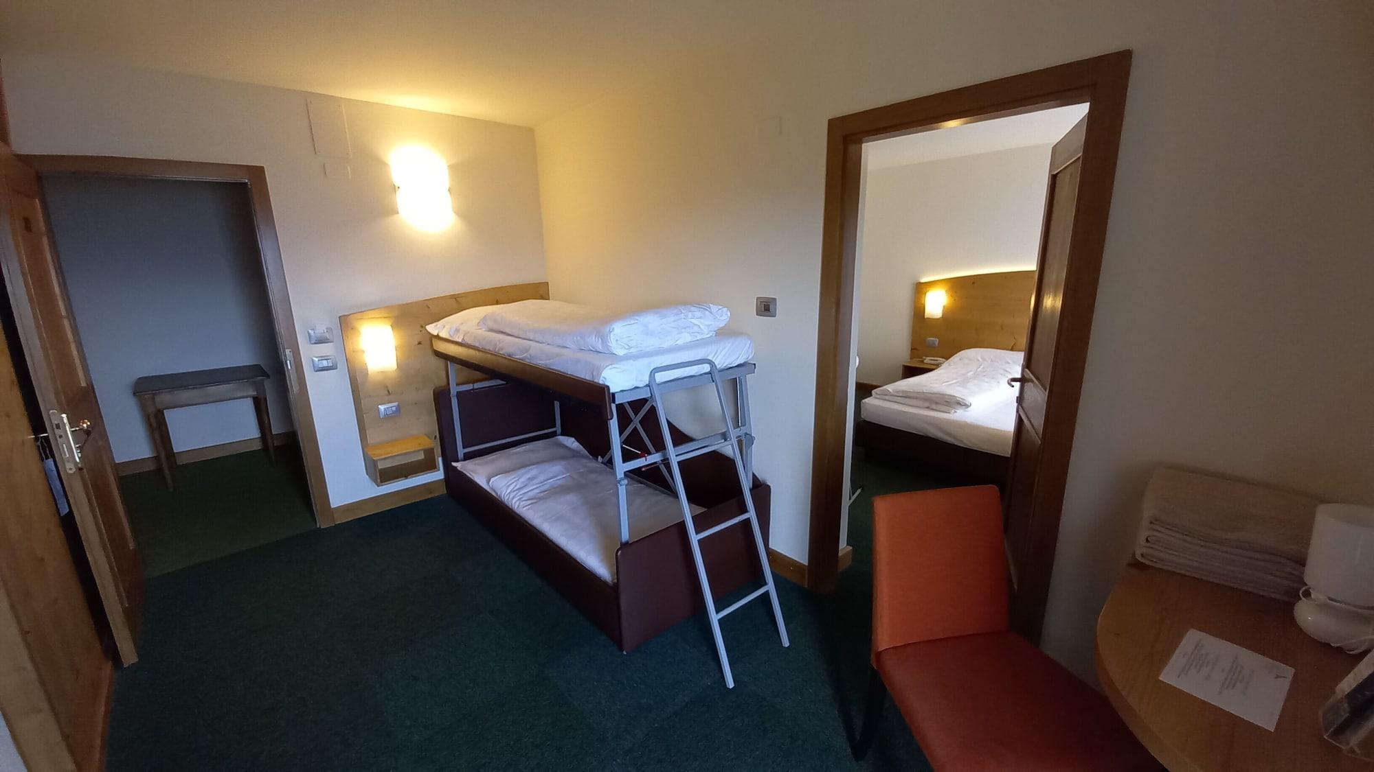 Hotel Monte Bondone 3*